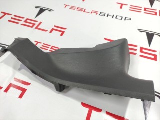 Накладка стойки С, ориг. номер 1086312-00-F, Tesla Model 3 2017-2021