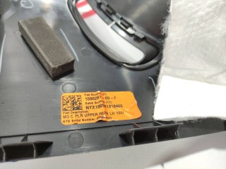 Накладка ремня безопасности стойки С, ориг. номер 1086281-00-F, Tesla Model 3 2017-2021