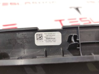 Панель подушки безопасности коленной, ориг. номер 1083350-00-E, Tesla Model 3 2017-2021