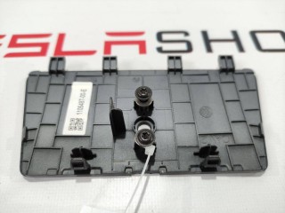 Корпус кронштейна дисплея, ориг. номер 1105487-00-E, Tesla Model 3 2017-2021