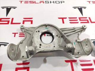 прочая запчасть, ориг. номер 104437600D, 1044037-00-C, Tesla Model Y 2020-2026