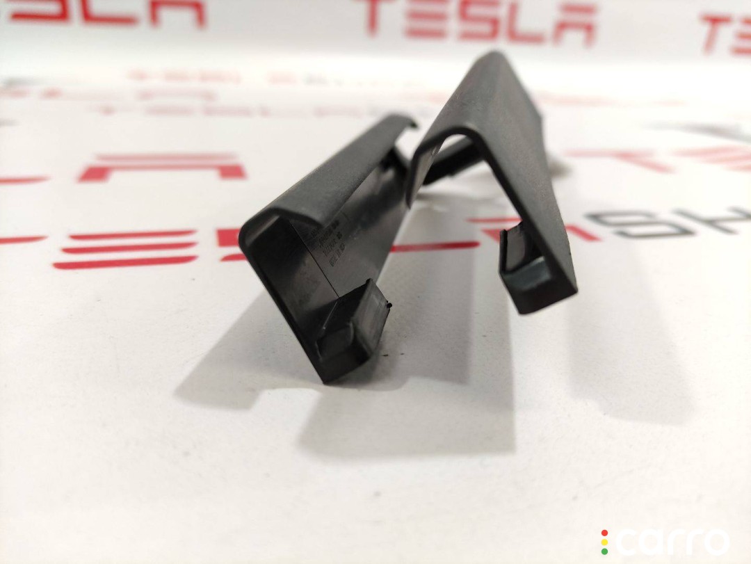 Заглушка салазки сиденья Tesla Model 3 2017-2021, 1097490-00-C, фото 3