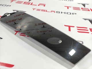 Накладка стойки B, наружная, ориг. номер 1109255-75-D, Tesla Model 3 2017-2021