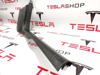 Накладка стойки А, ориг. номер 1086293-91-F, Tesla Model 3 2017-2021
