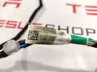 прочая запчасть, ориг. номер 2067956-02-B, Tesla Model 3 2017-2021