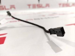 прочая запчасть, ориг. номер 1099927-00-B, Tesla Model 3 2017-2021