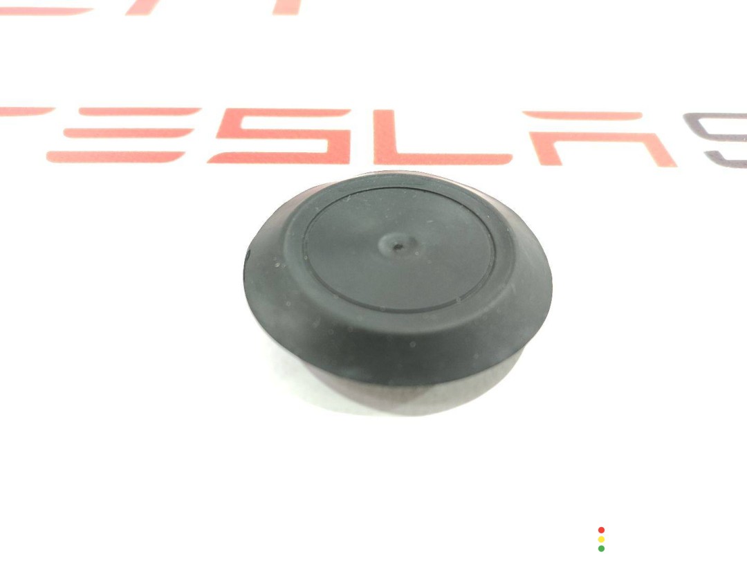 Заглушка резиновая передней двери (диаметр 36 мм) Tesla Model 3 2017-2021, 1127883-00-C, фото 2
