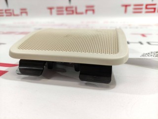 прочая запчасть, ориг. номер 1002404-00-B, Tesla Model S 2012-2016