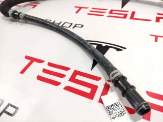 Шланг охлаждения (чарджера), ориг. номер 1007991-00-D, 1006252-00-F, Tesla Model S 2012-2016