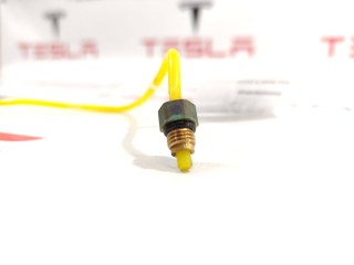 Пневмопровод, ориг. номер 1061811-00-A, Tesla Model S 2012-2016