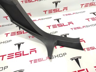 Накладка стойки С, ориг. номер 1002536-08-B, Tesla Model S 2012-2016