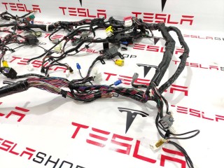 Электропроводка приборной панели кузова, ориг. номер 1004423-91-P, Tesla Model S 2012-2016