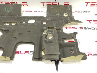 прочая запчасть, ориг. номер 1046732-00-C, Tesla Model S 2012-2016