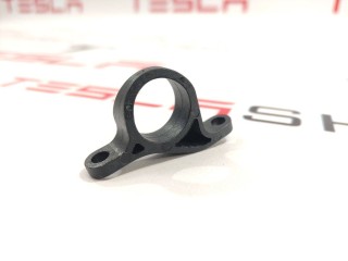 прочая запчасть, ориг. номер 1006201-00-B, Tesla Model S 2012-2016