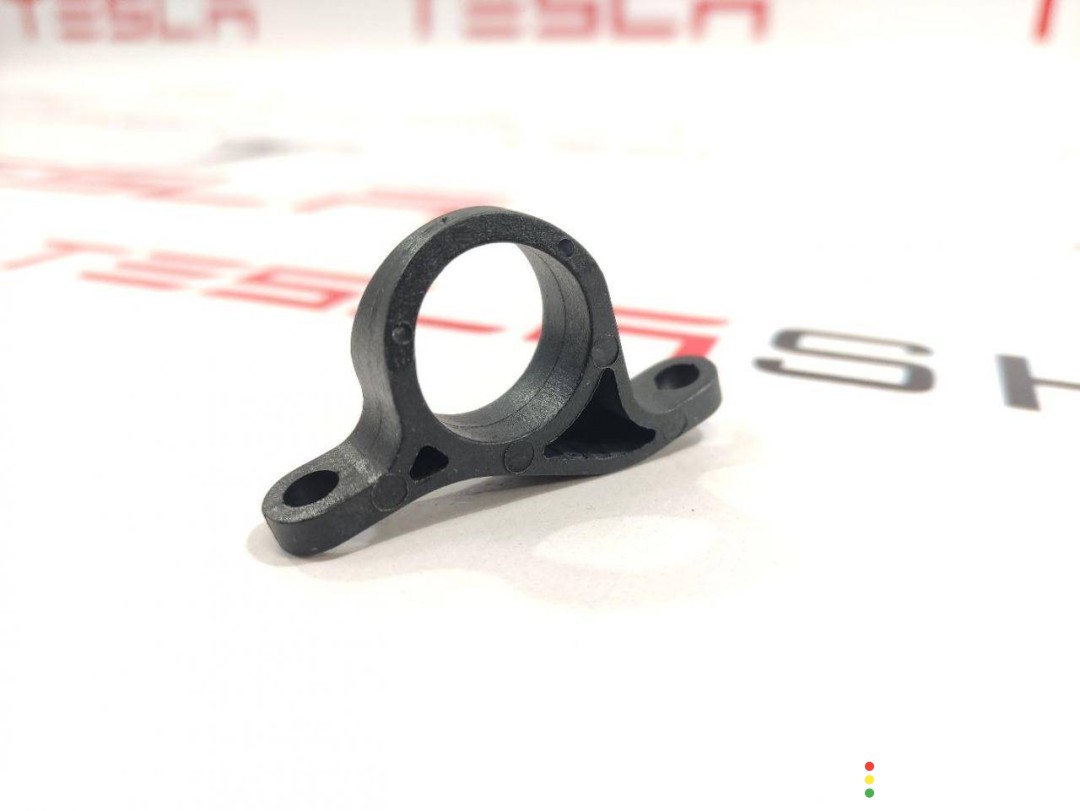 Кронштейн крепления вентилятора кондиционера Tesla Model S 2012-2016, 1006201-00-B, фото 1