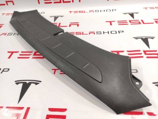 Подкапотный пластик бокса, ориг. номер 1036234-00-F, Tesla Model X 2015-2021