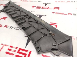 Подкапотный пластик бокса, ориг. номер 1036234-00-F, Tesla Model X 2015-2021