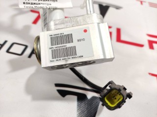 прочая запчасть, ориг. номер 6008481-00-A, 1031670-00-H, Tesla Model X 2015-2021