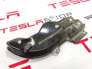 Кронштейн крепления фары и крыла, ориг. номер 1100383-S0-A, 1092305-00-B, Tesla Model 3 2017-2021