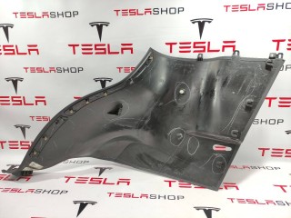 Накладка стойки С, ориг. номер 1089154-00-C, Tesla Model X 2015-2021