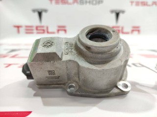 прочая запчасть, ориг. номер 1070801-00-E, 1060801-00-C, Tesla Model X  [рестайлинг] 2021-2026