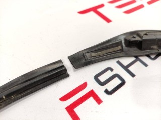 Уплотнитель порога, ориг. номер 6009587-00-D, Tesla Model S 2012-2016