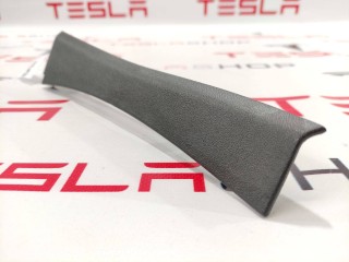 Накладка стойки А, (средняя высота), ориг. номер 1002515-00-D, Tesla Model S 2012-2016