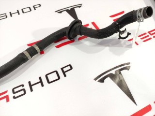 Шланги охлаждающей жидкости, ориг. номер 1041526-00-F, Tesla Model X 2015-2021