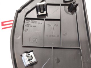 Накладка боковая торпеды, ориг. номер 1028359-00-A, 1028357-00-A, Tesla Model S 2012-2016