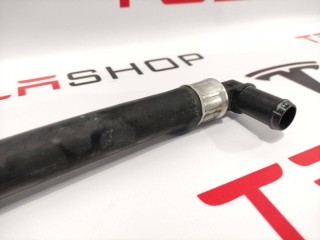 Трубка охлаждения длинная, ориг. номер 6007342-00-J, Tesla Model S 2012-2016