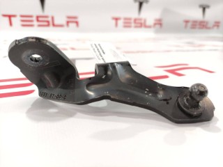 Кронштейн амортизатора капота (шаровый), ориг. номер 1089587-00-C, Tesla Model 3 2017-2021