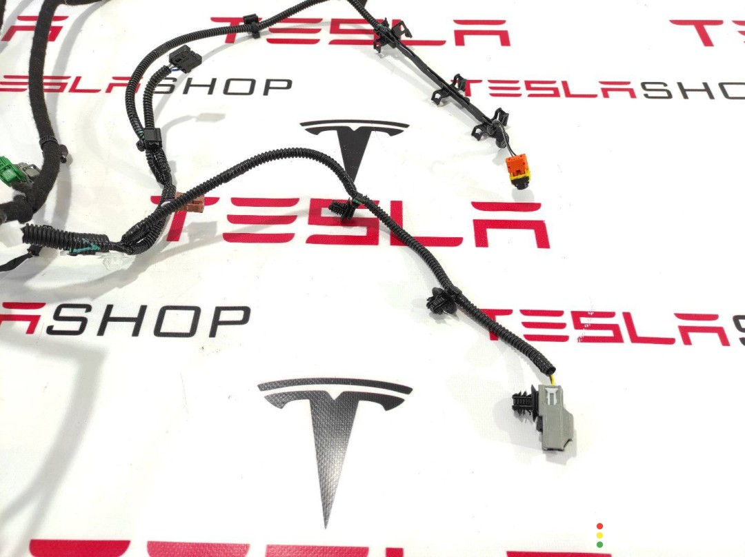 Электропроводка сиденья водительского Tesla Model 3 2017-2021, 1076116-02-C, фото 2