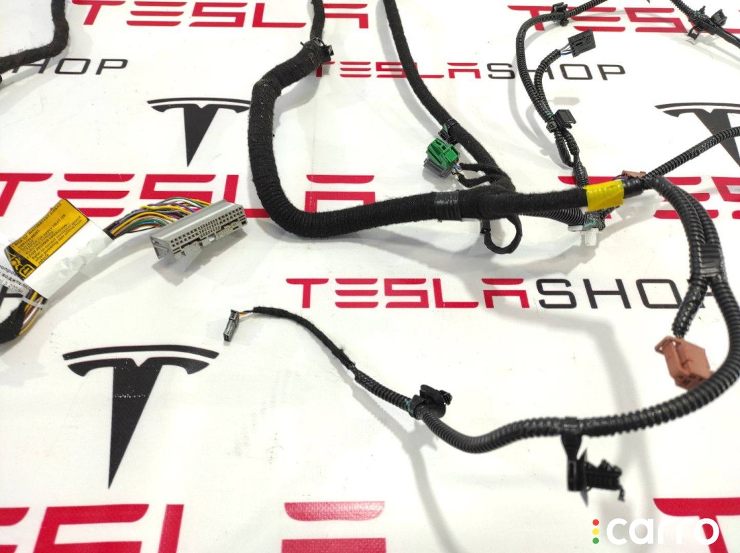 Электропроводка сиденья водительского Tesla Model 3 2017-2021, 1076116-02-C, фото 4