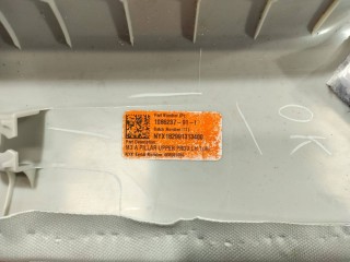 Накладка стойки А, ориг. номер 1086237-91-I, Tesla Model 3 2017-2021