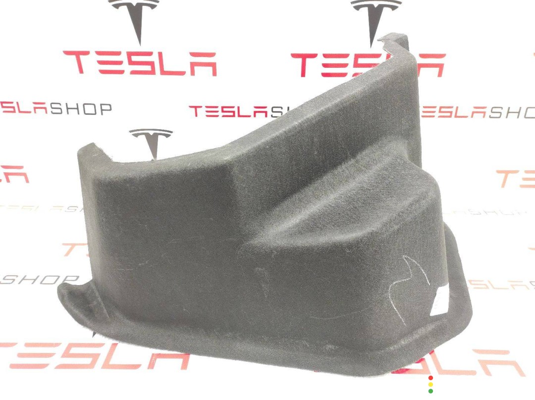 1007323-00-E Отделка бокса подкапотного Tesla Model S 2015г. - фото №2