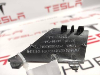 Заглушка обшивки (карты) двери, ориг. номер 1002974-00-E, Tesla Model S 2012-2016