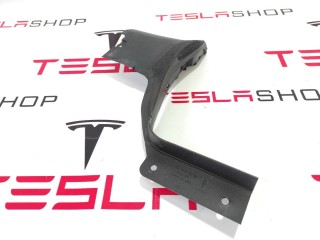 Обтекатель накладки порога, ориг. номер 1003696-00-D, Tesla Model S 2012-2016