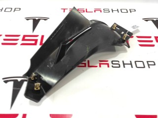 Накладка ремня безопасности стойки С, ориг. номер 1024730-00-B, Tesla Model S 2012-2016