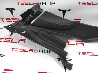 Накладка стойки С, ориг. номер 1002536-08-B, Tesla Model S 2012-2016
