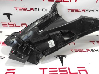 Накладка стойки С, ориг. номер 1002536-08-B, Tesla Model S 2012-2016