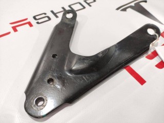 Кронштейн крепления подрамника, ориг. номер 6008490-00-A, Tesla Model S 2012-2016