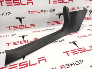 Накладка стойки А, ориг. номер 1010668-00-F, 1002516-00-C, Tesla Model S 2012-2016