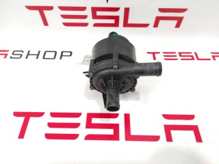 Насос охлаждающей жидкости (Помпа), ориг. номер 1057257-01-G, Tesla Model S 2012-2016