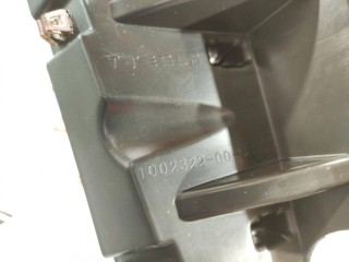 Кронштейн опорный основного монитора, ориг. номер 1002322-00-C, Tesla Model S 2012-2016