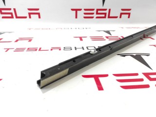 Планка прижимная основной батареи, ориг. номер 1014153-00-D, Tesla Model S 2012-2016