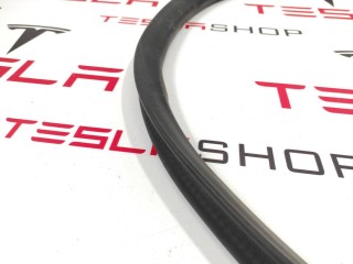 Уплотнитель бокса подкапотного резиновый, ориг. номер 6009581-00-C, Tesla Model S 2012-2016