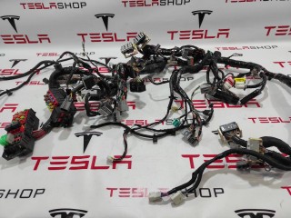 Электропроводка приборной панели кузова, ориг. номер 1004423-00-H, Tesla Model S 2012-2016