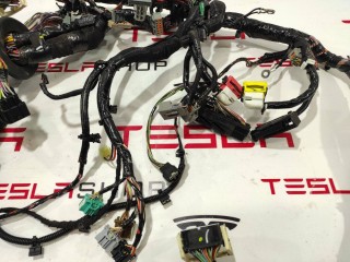 Электропроводка приборной панели кузова, ориг. номер 1004423-00-H, Tesla Model S 2012-2016