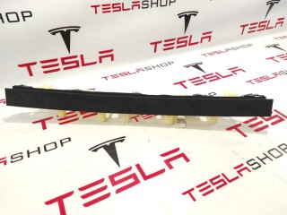 Накладка подъемной задней двери, ориг. номер 1055011-04-E, Tesla Model X 2015-2021