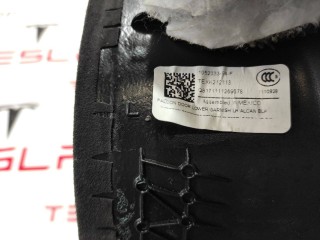 Накладка стекла, подъемной задней двери, ориг. номер 1052333-94-F, Tesla Model X 2015-2021